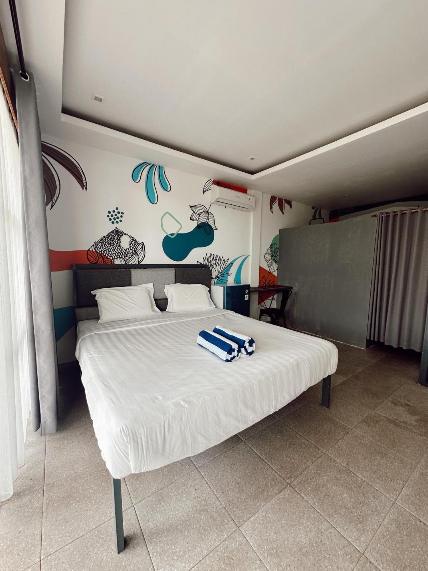 Hi5 Kuta Hotel Kuta  ห้อง รูปภาพ