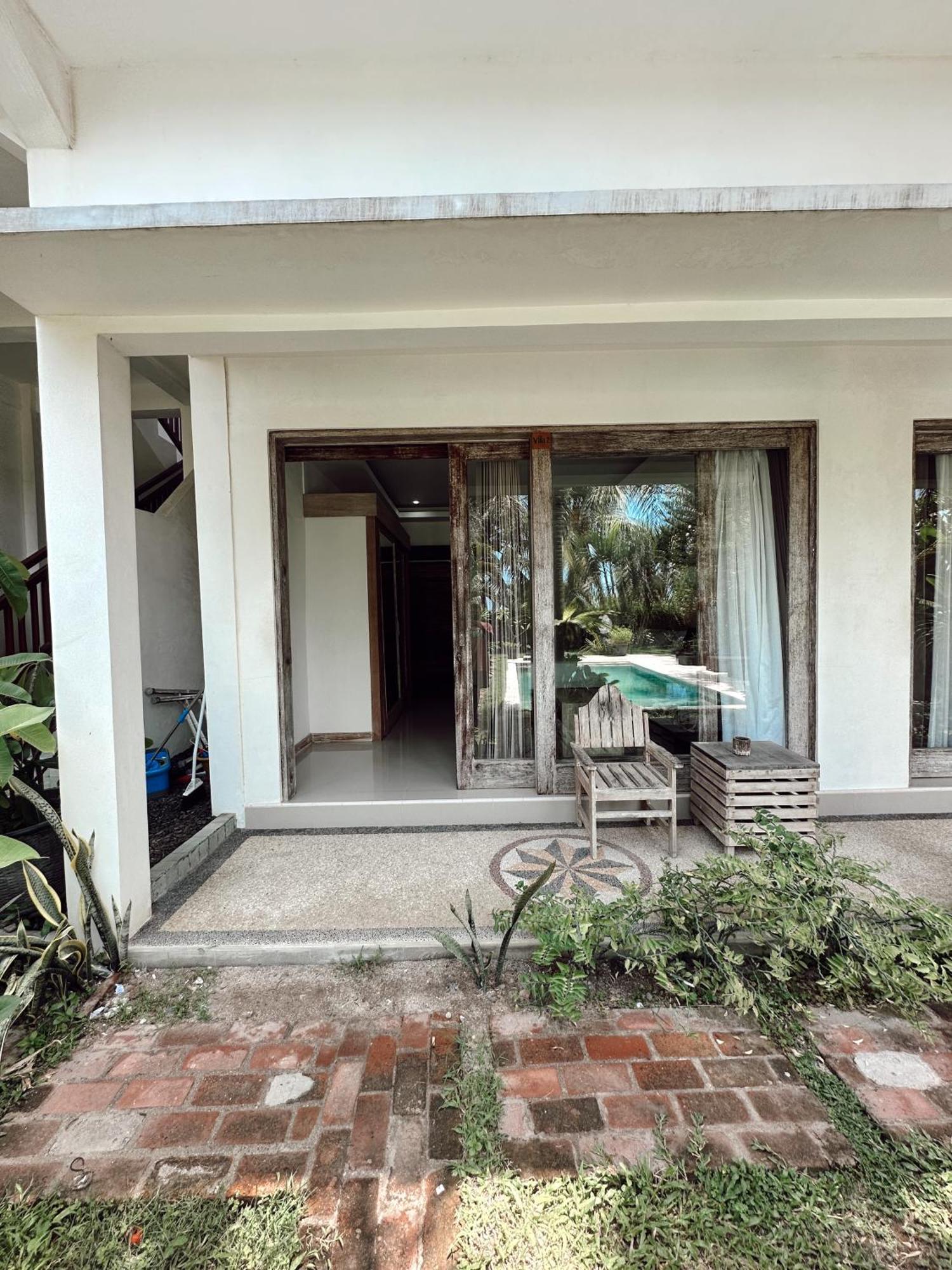 Hi5 Kuta Hotel Kuta  ภายนอก รูปภาพ