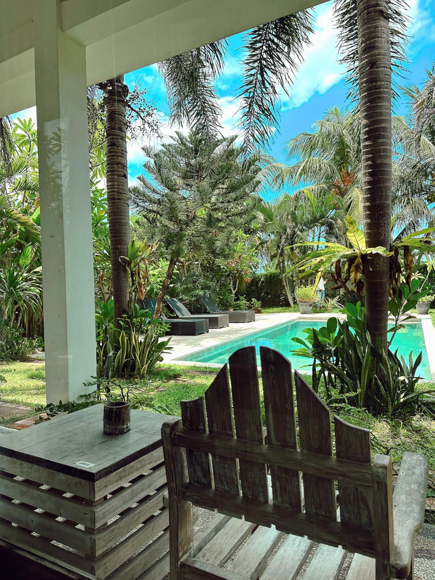 Hi5 Kuta Hotel Kuta  ภายนอก รูปภาพ