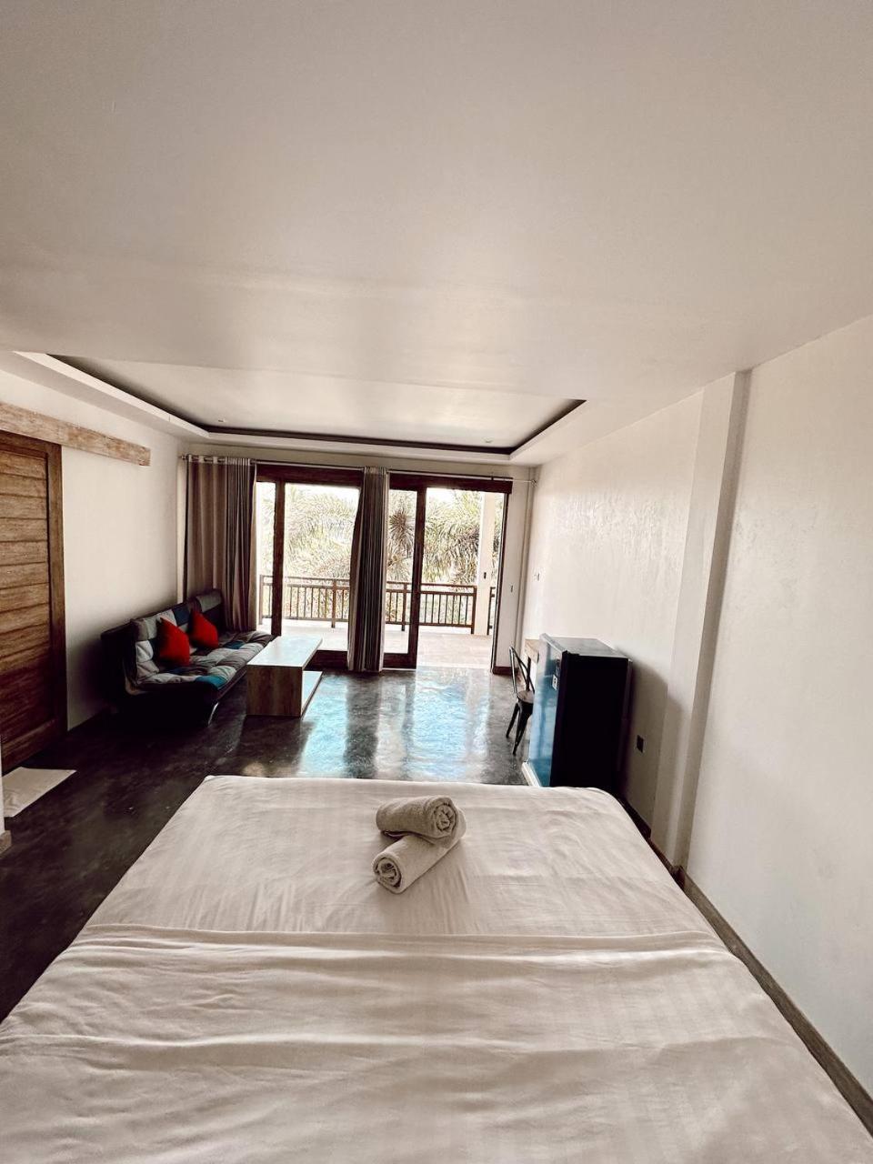 Hi5 Kuta Hotel Kuta  ห้อง รูปภาพ