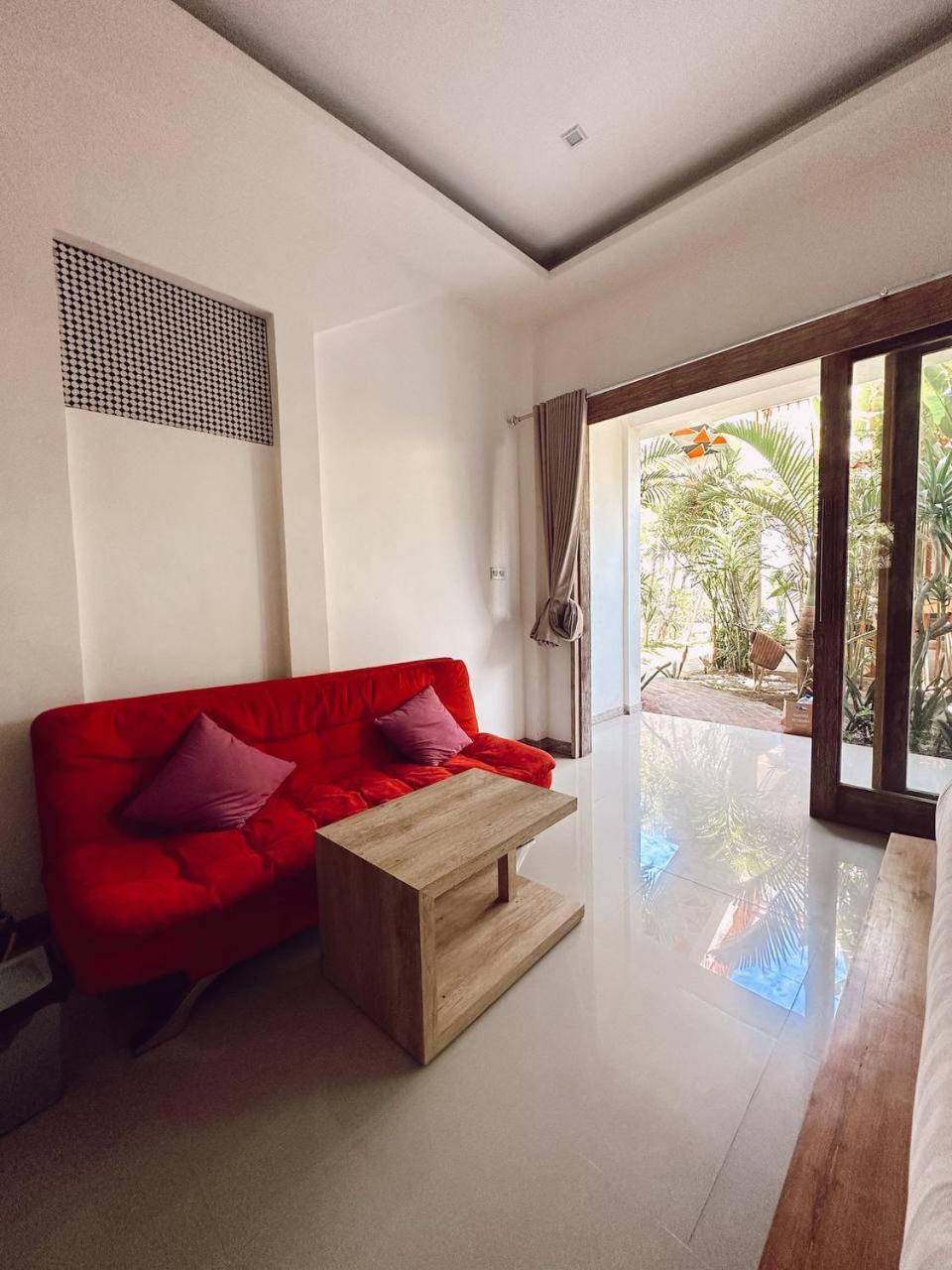 Hi5 Kuta Hotel Kuta  ห้อง รูปภาพ
