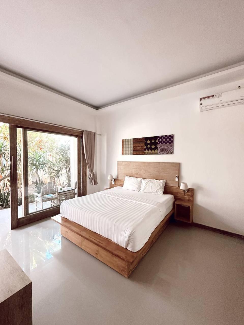 Hi5 Kuta Hotel Kuta  ห้อง รูปภาพ