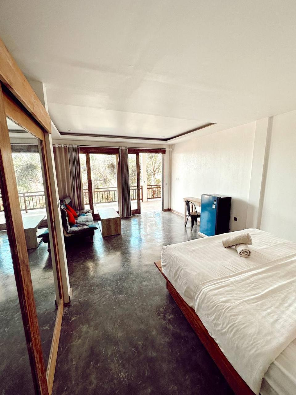 Hi5 Kuta Hotel Kuta  ห้อง รูปภาพ