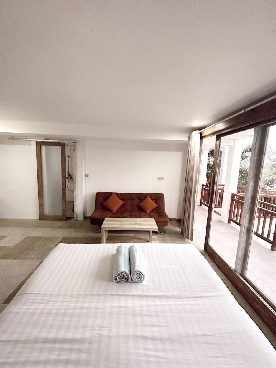 Hi5 Kuta Hotel Kuta  ห้อง รูปภาพ