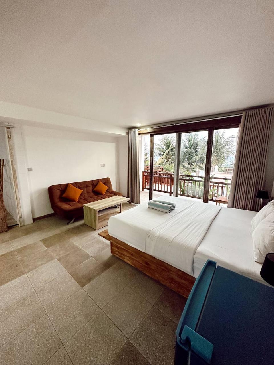 Hi5 Kuta Hotel Kuta  ห้อง รูปภาพ