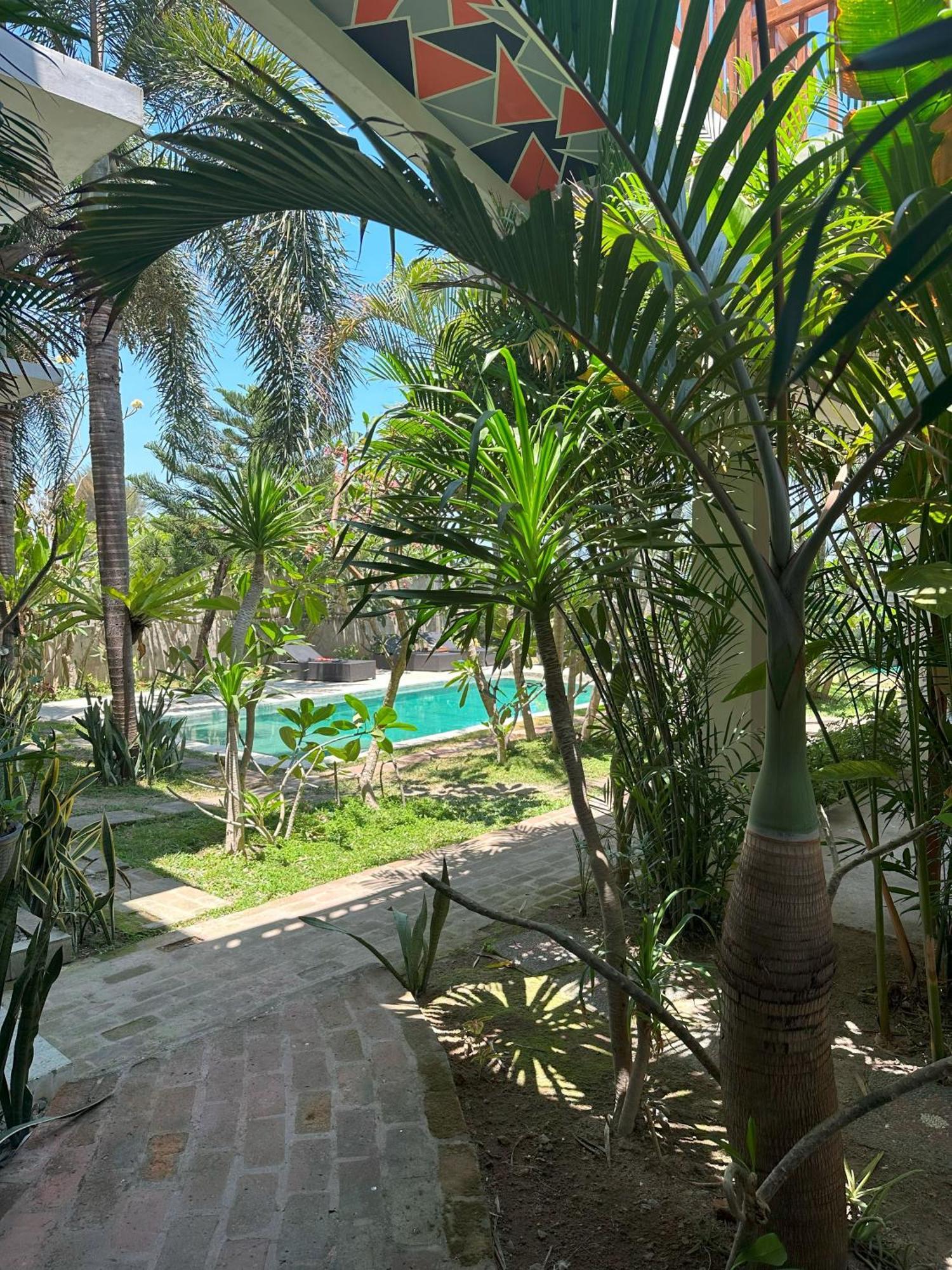 Hi5 Kuta Hotel Kuta  ห้อง รูปภาพ